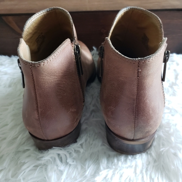 Lucky Brand Burklee Bootie - Picture 4 of 8